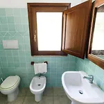 Residence With Panoramic Pool 1500 Meters From The Sea In Badesi Appartement